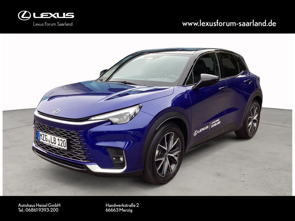 Lexus LBX 2025