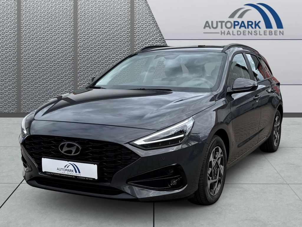 Hyundai i30 2025