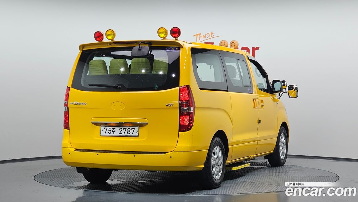 Hyundai Starex 2015