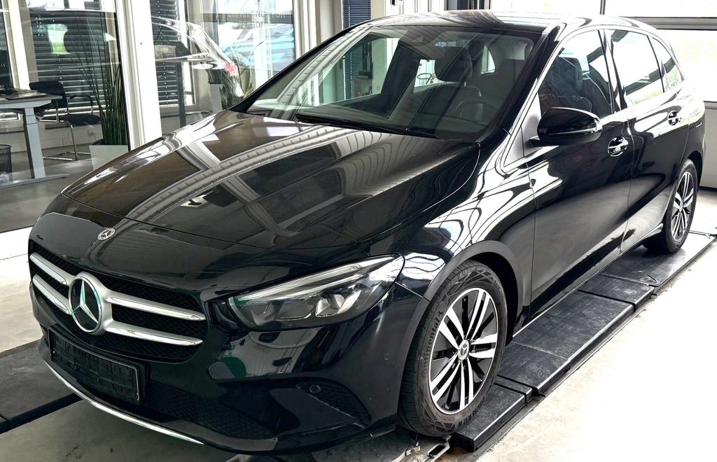Mercedes-Benz B 200 2021