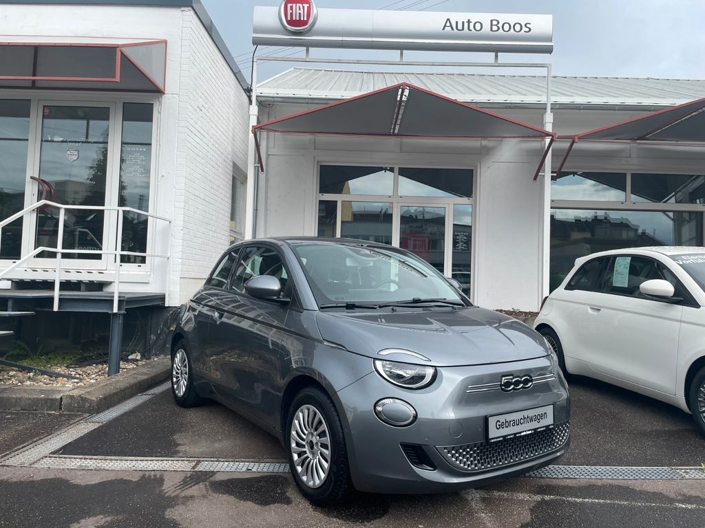Fiat 500e 2023