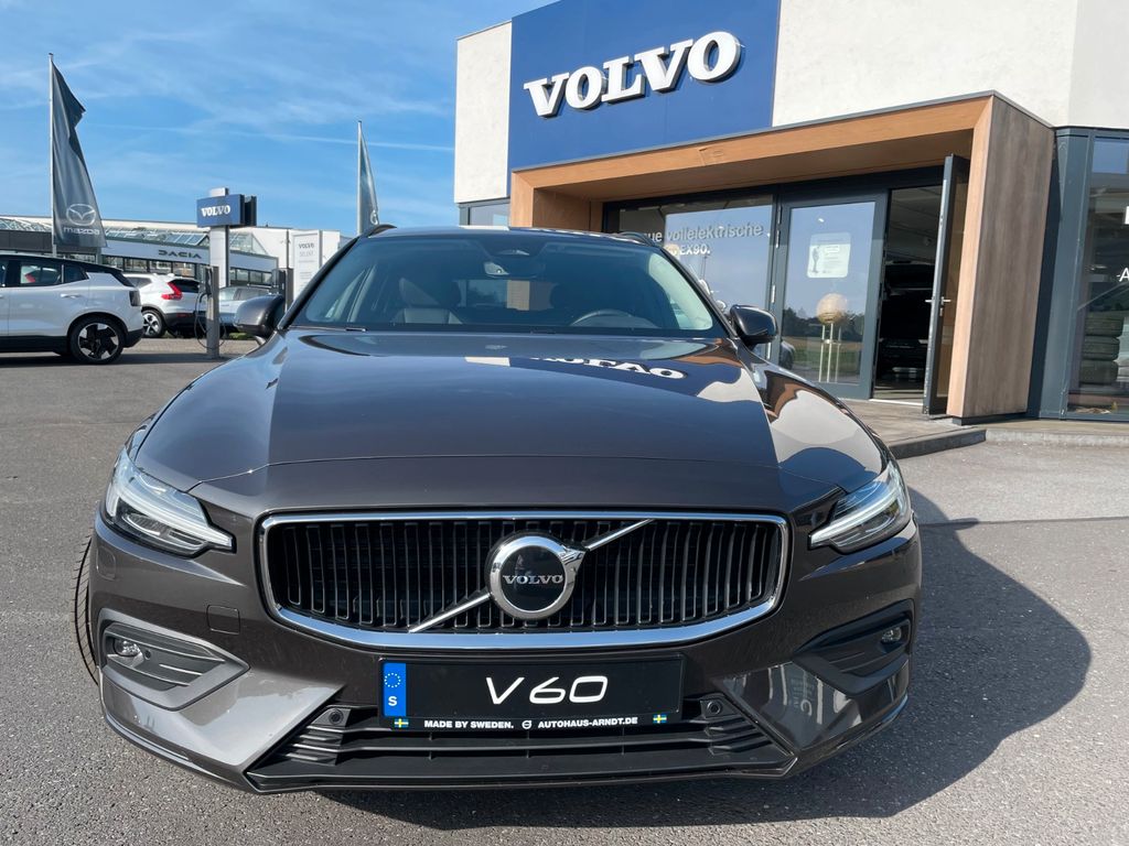 Volvo V60 2024