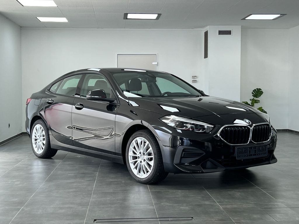 BMW 220 2021