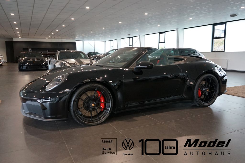 Porsche 992 2025