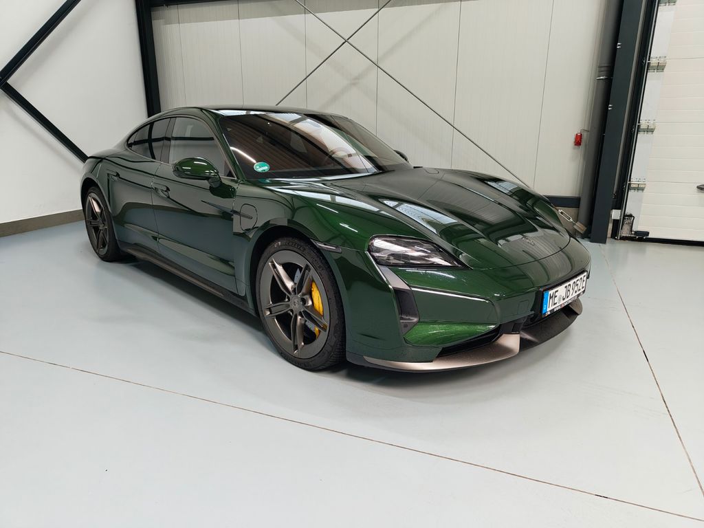 Porsche Taycan 2024