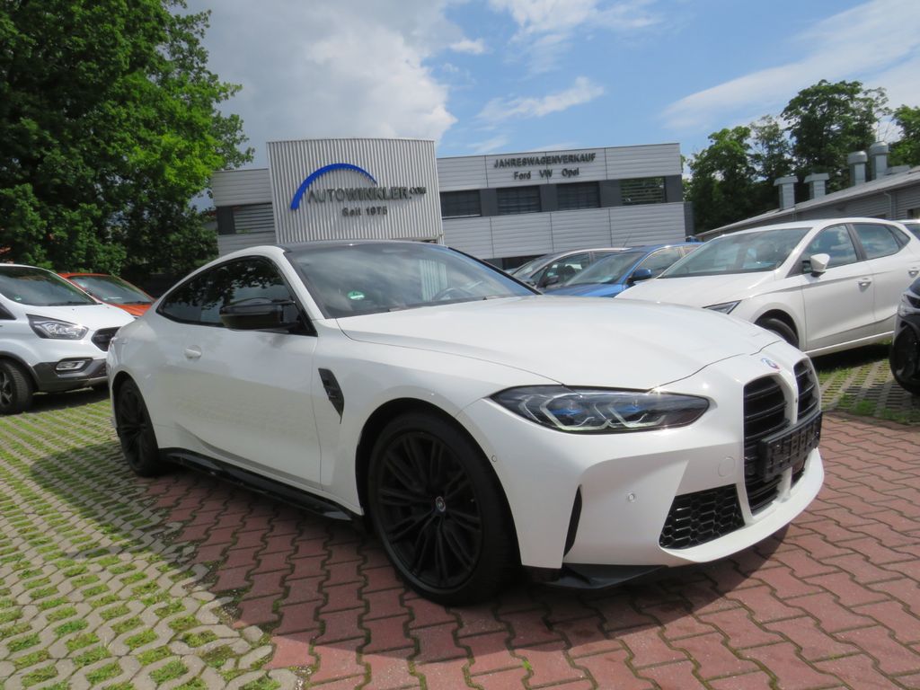 BMW M4 2023