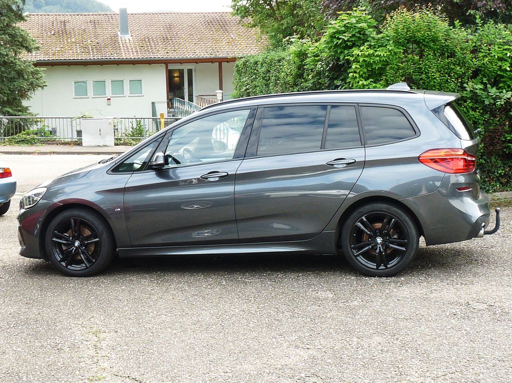 BMW 218 2021
