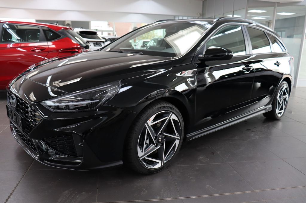 Hyundai i30 2025