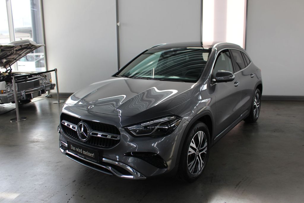Mercedes-Benz GLA 200 2025