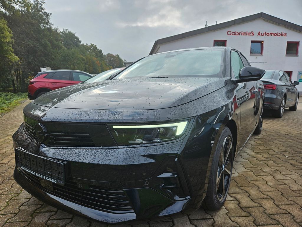 Opel Astra 2025