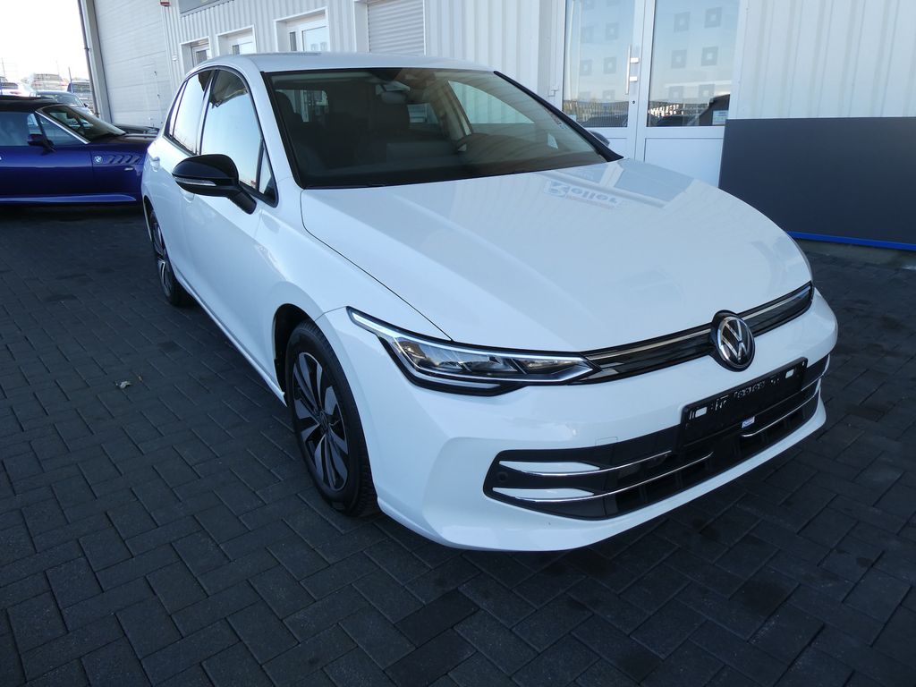 Volkswagen Golf 2025