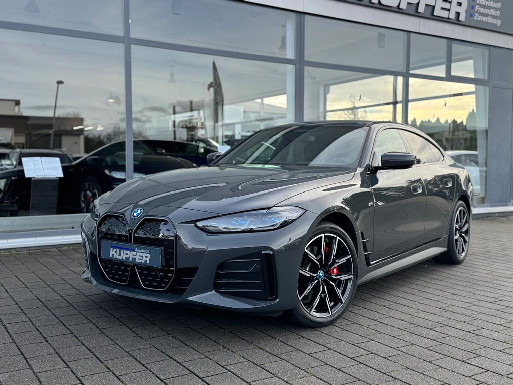 BMW i4 2023