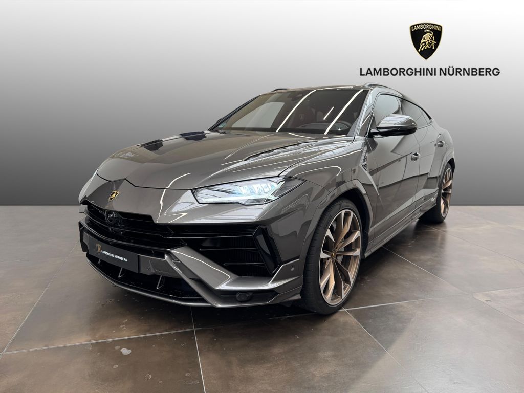 Lamborghini Urus 2024