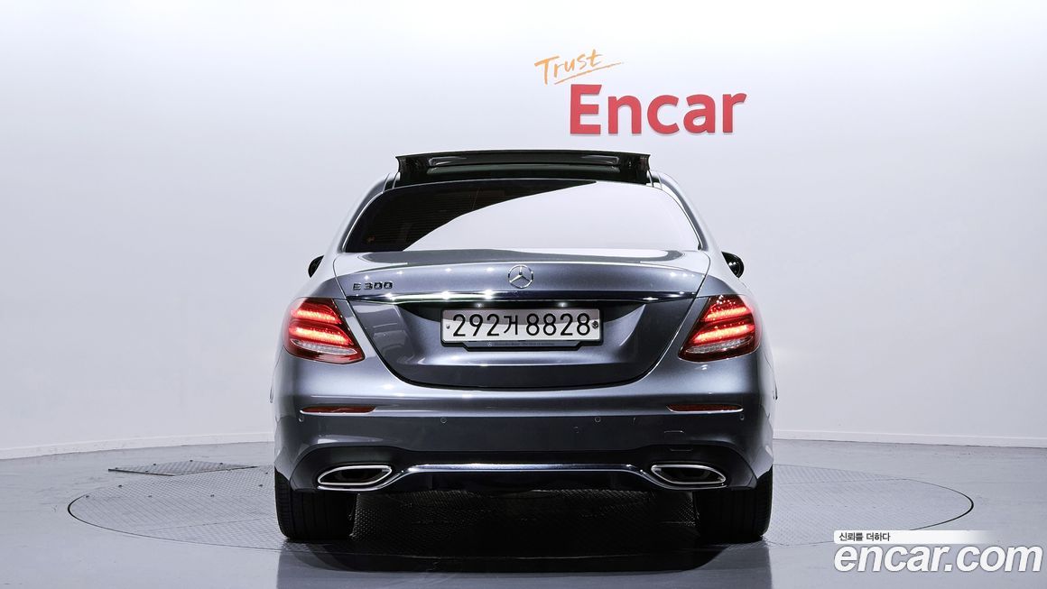 Mercedes-Benz E-Class 2017