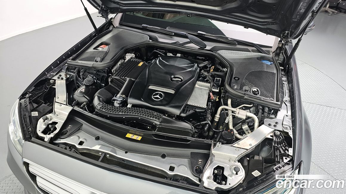 Mercedes-Benz E-Class 2017