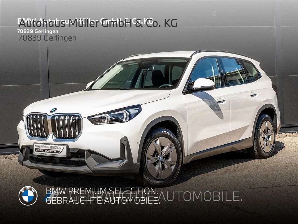 BMW iX1 2023