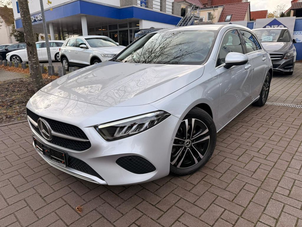 Mercedes-Benz A 200 2023