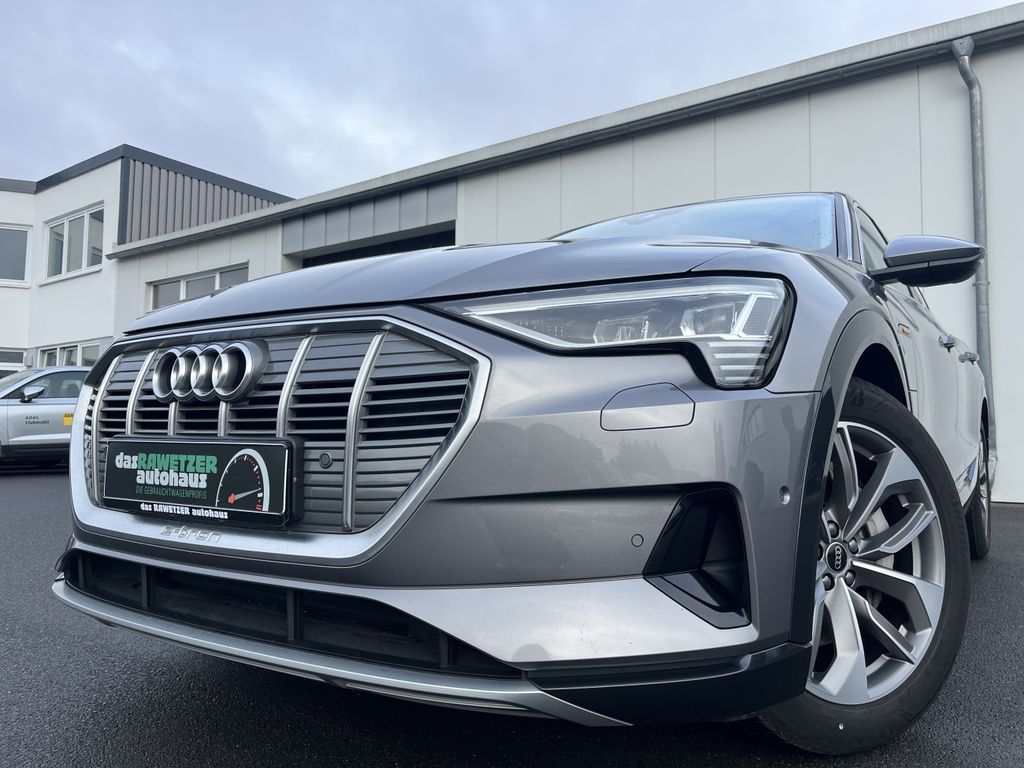 Audi e-tron 2022