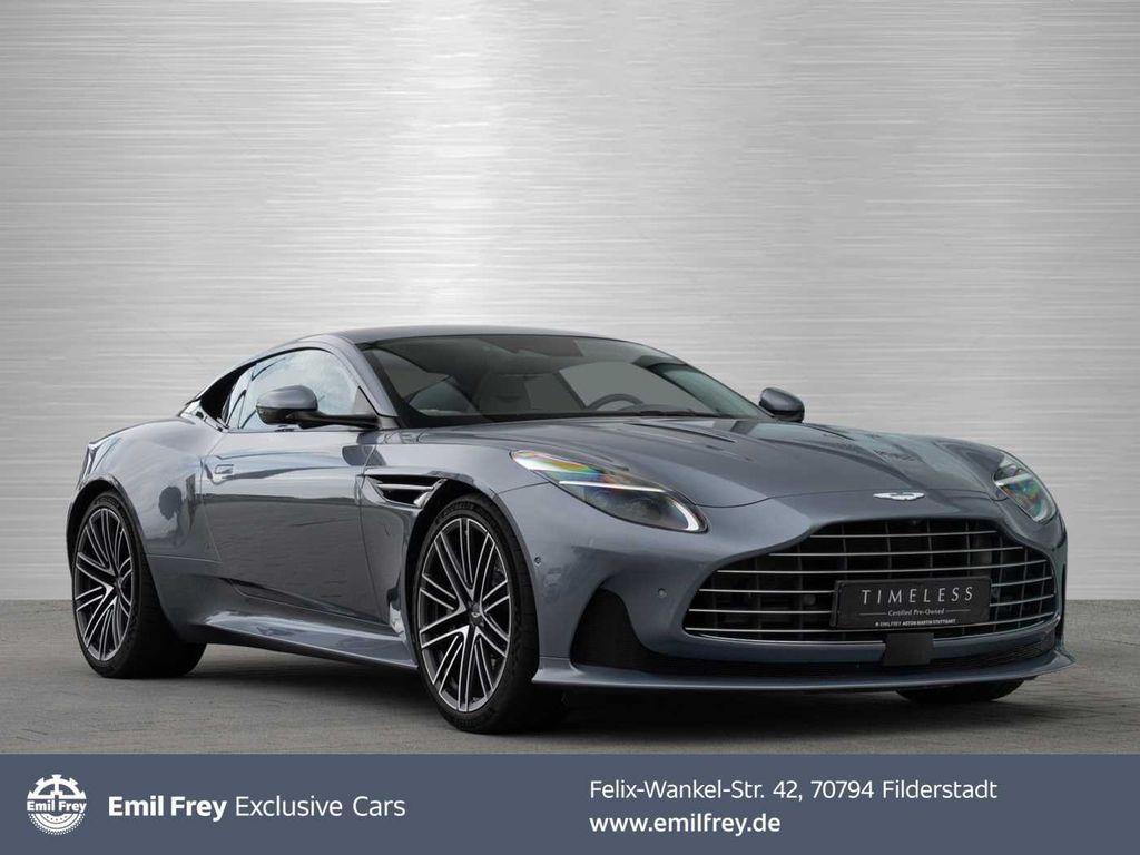 Aston Martin DB12 2024