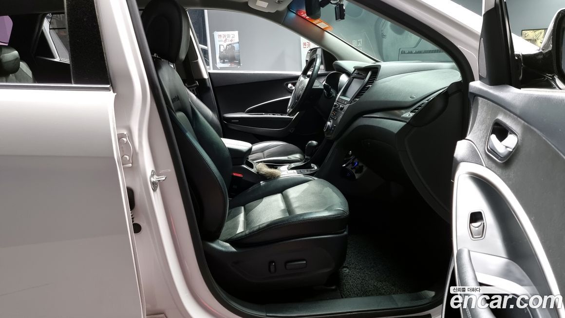 Hyundai Santafe 2016