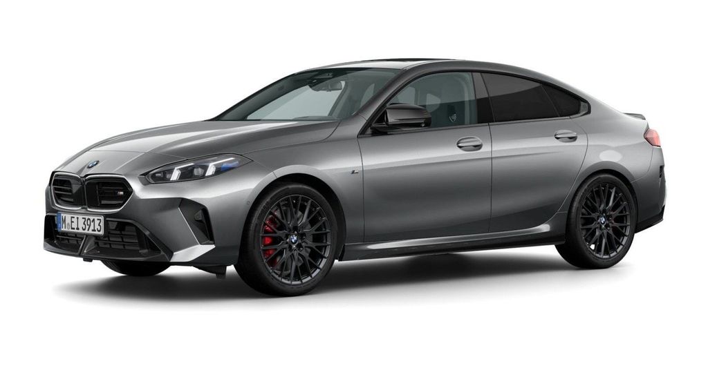 BMW M235