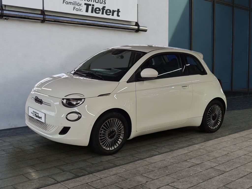 Fiat 500e 2023