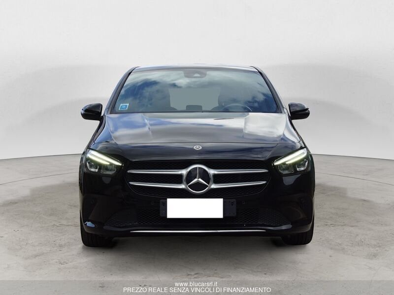 Mercedes-Benz B 180 2021