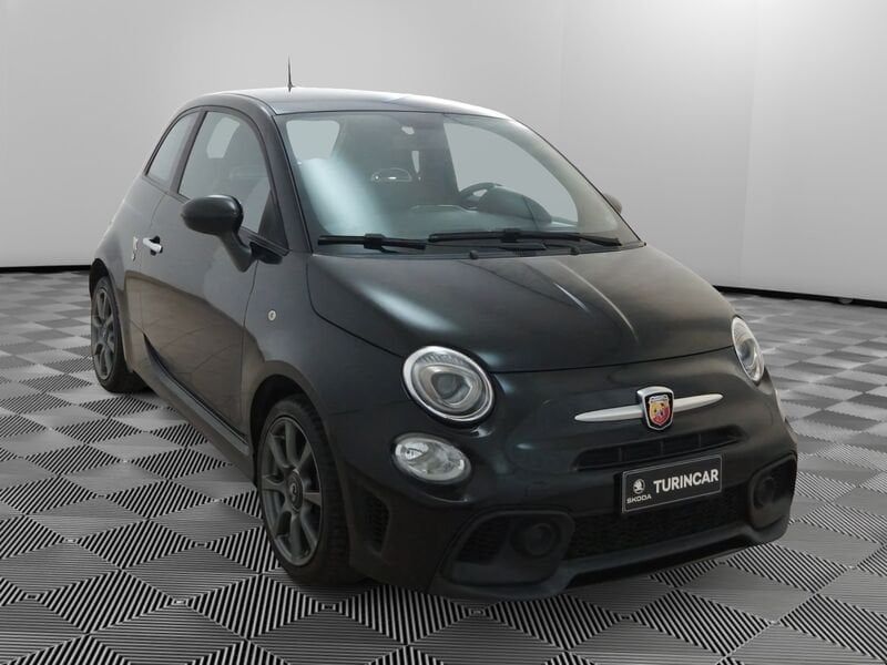 Abarth 595 2021