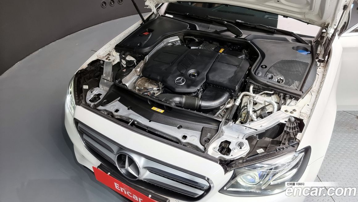 Mercedes-Benz E-Class 2018