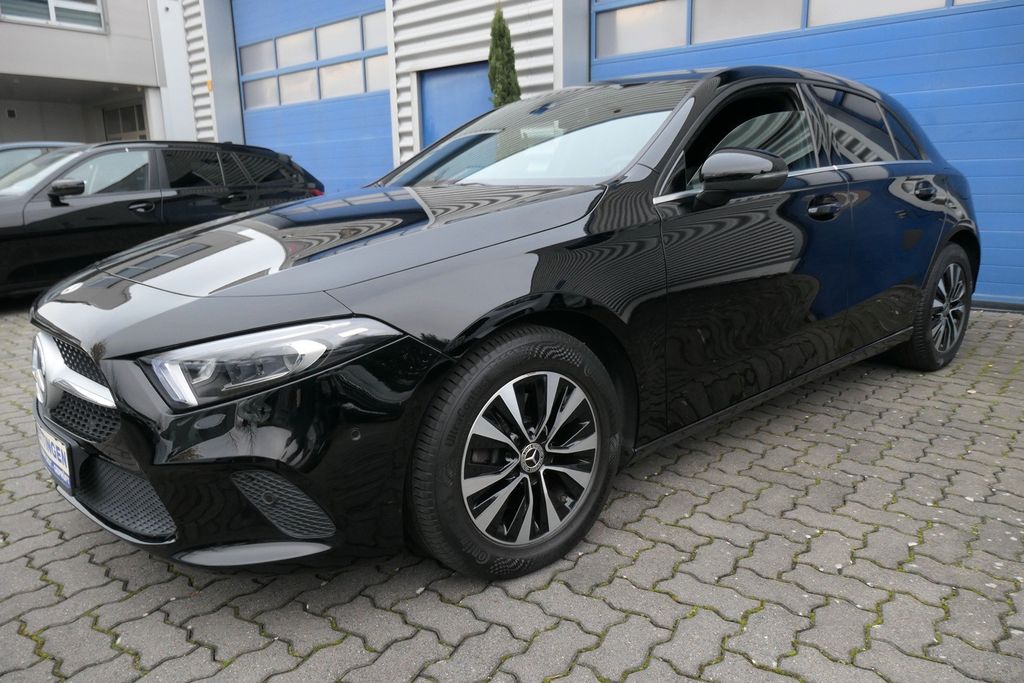 Mercedes-Benz A 200 2022
