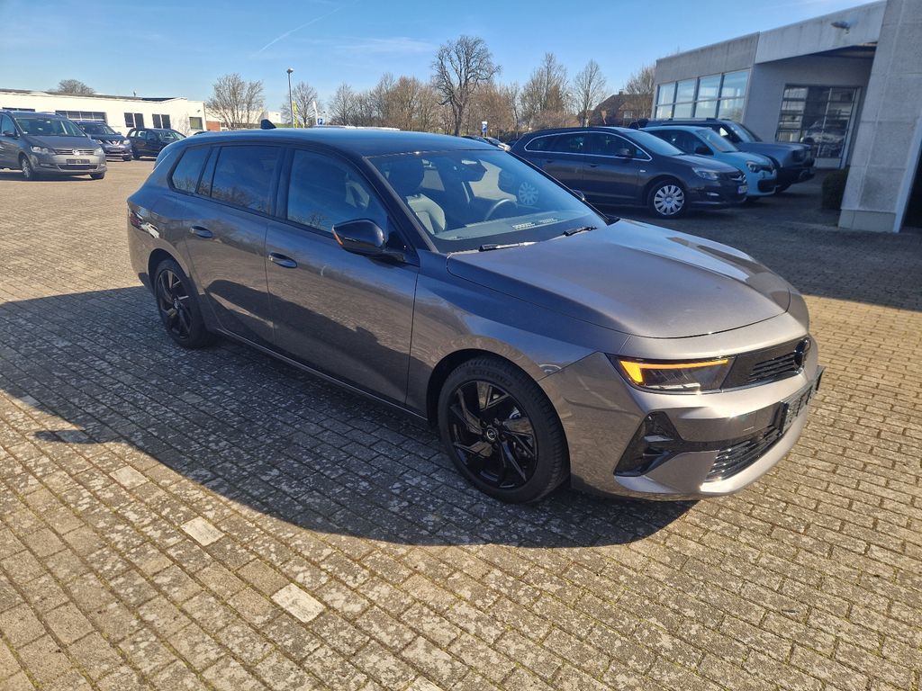Opel Astra 2024