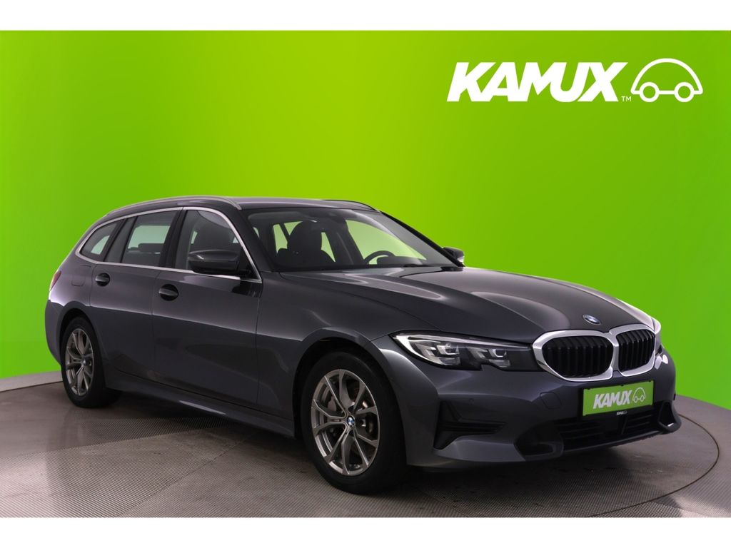 BMW 330 2022