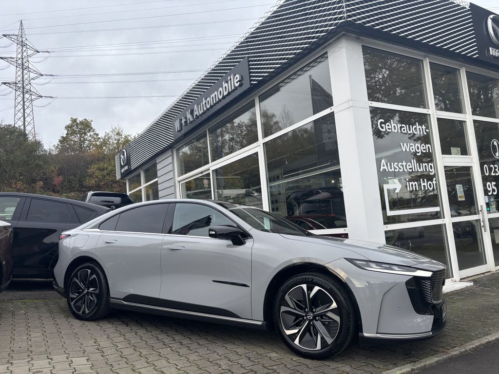 Mazda 6e
