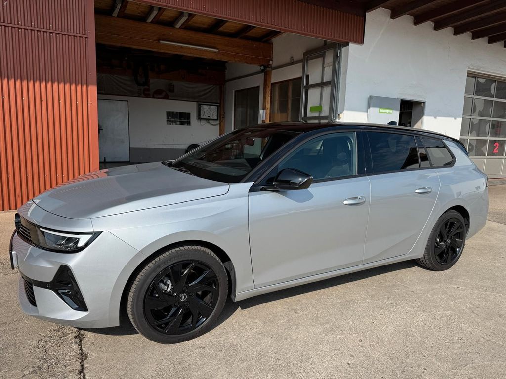 Opel Astra 2024