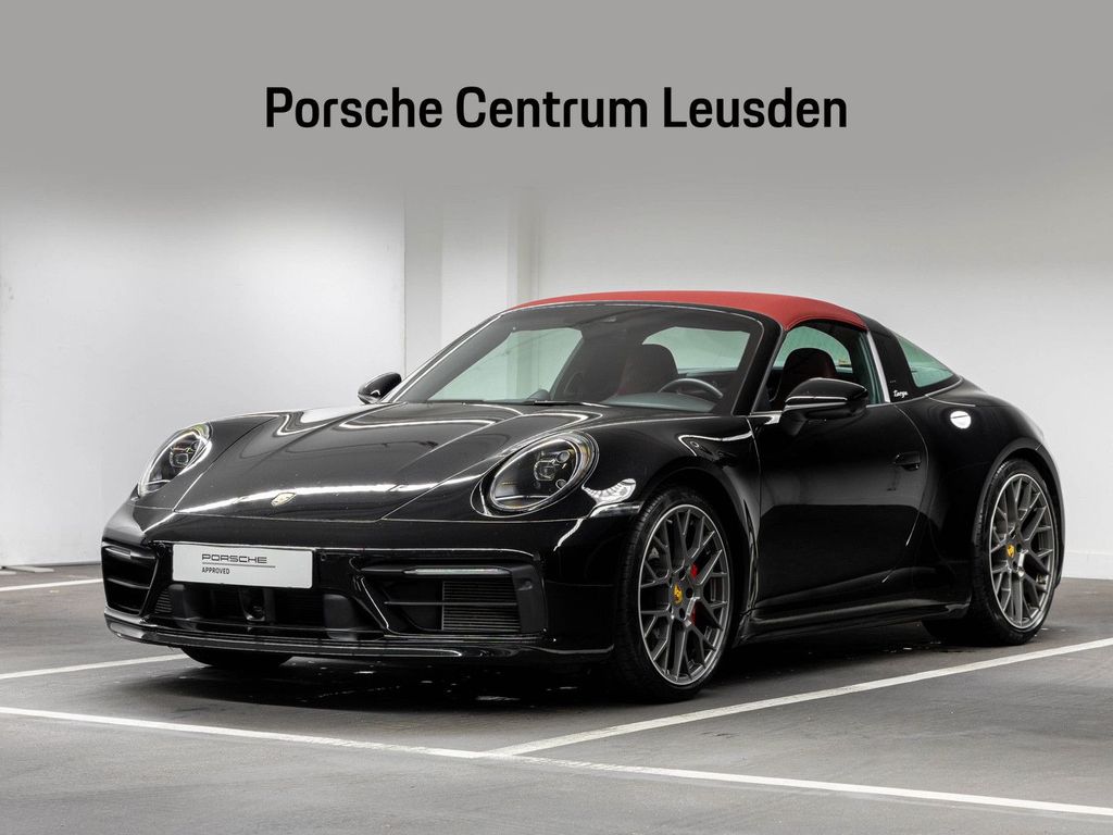 Porsche 992 2021
