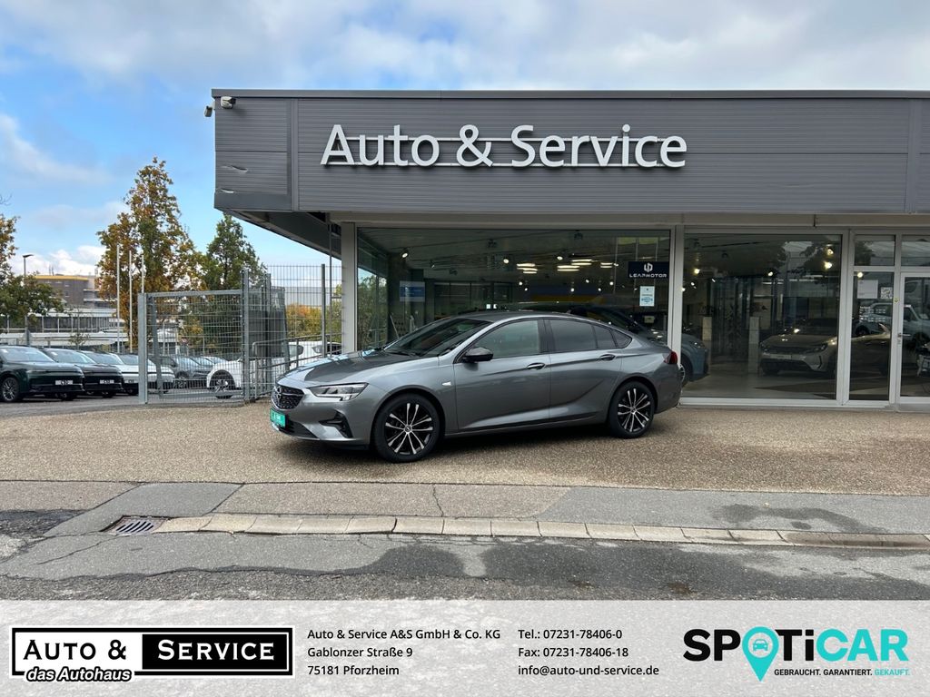 Opel Insignia 2022