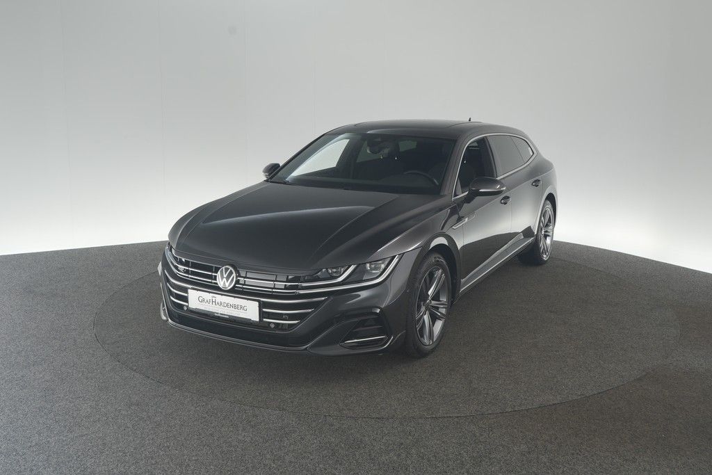 Volkswagen Golf 2025