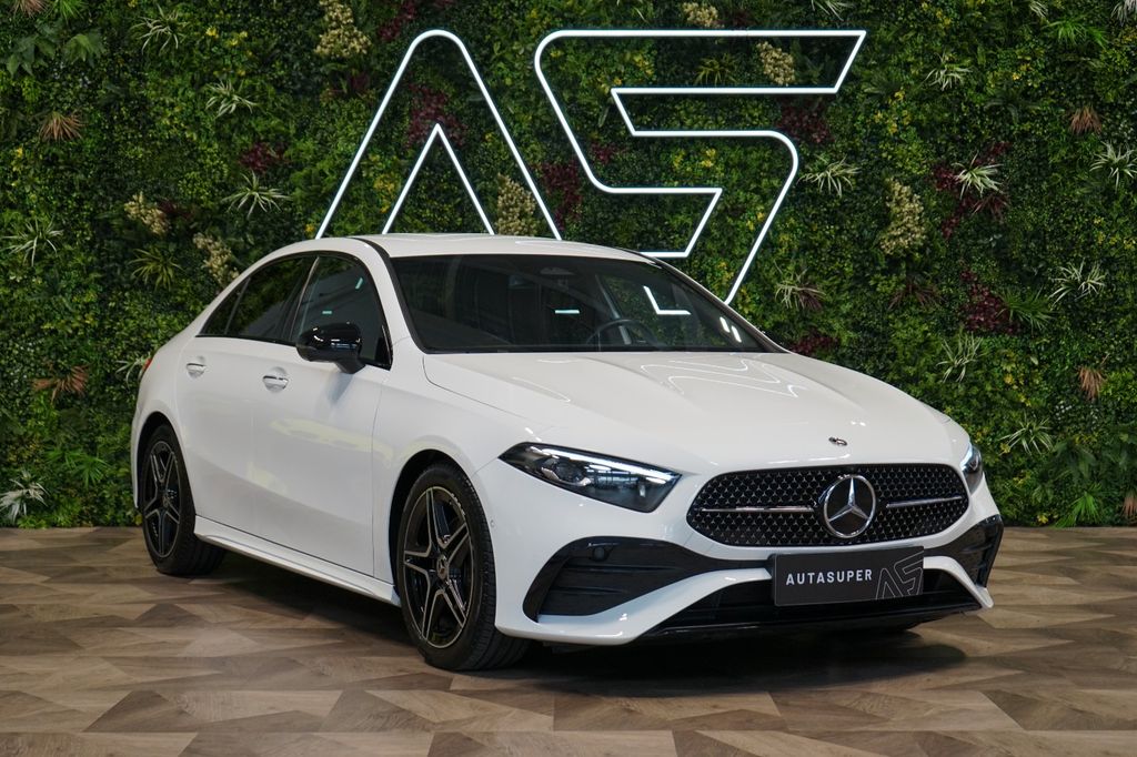 Mercedes-Benz A 200 2024