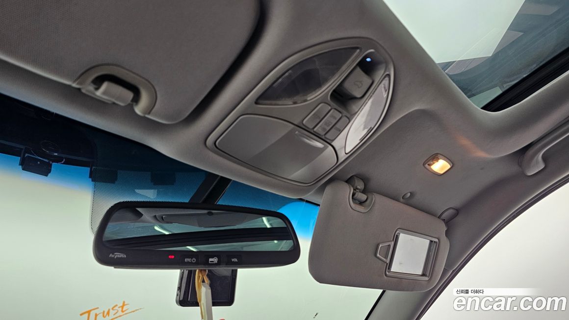 Hyundai Santafe 2015