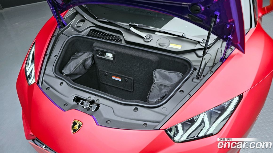 Lamborghini Huracan 2023