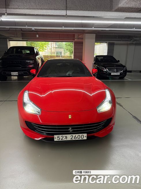 Ferrari GTC4 Lusso 2018