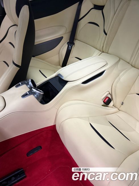 Ferrari GTC4 Lusso 2018