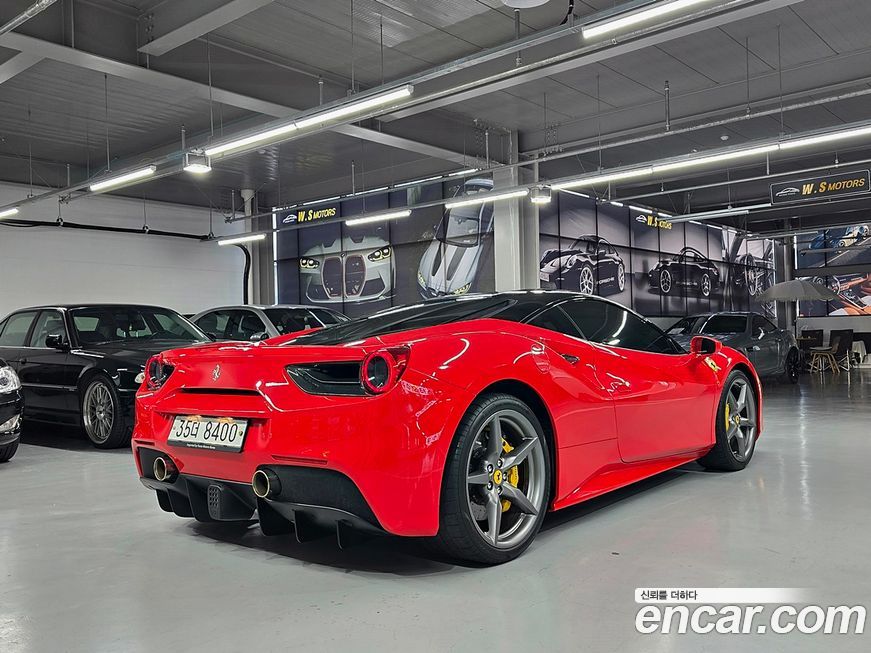 Ferrari 488 2017