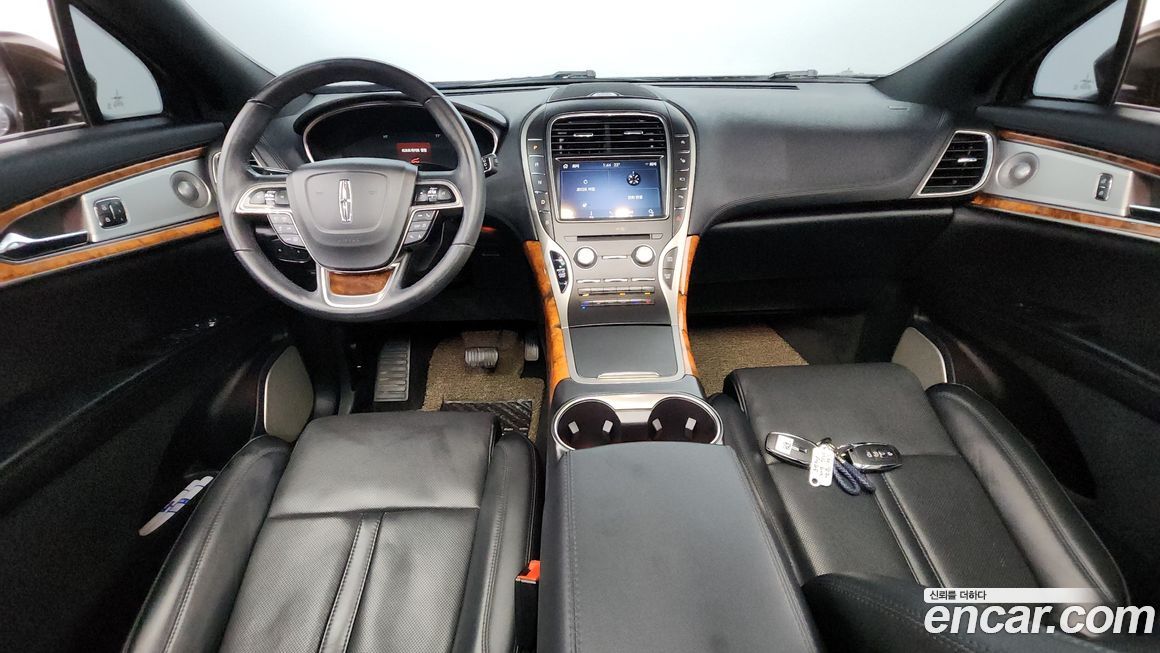 Lincoln Nautilus 2019