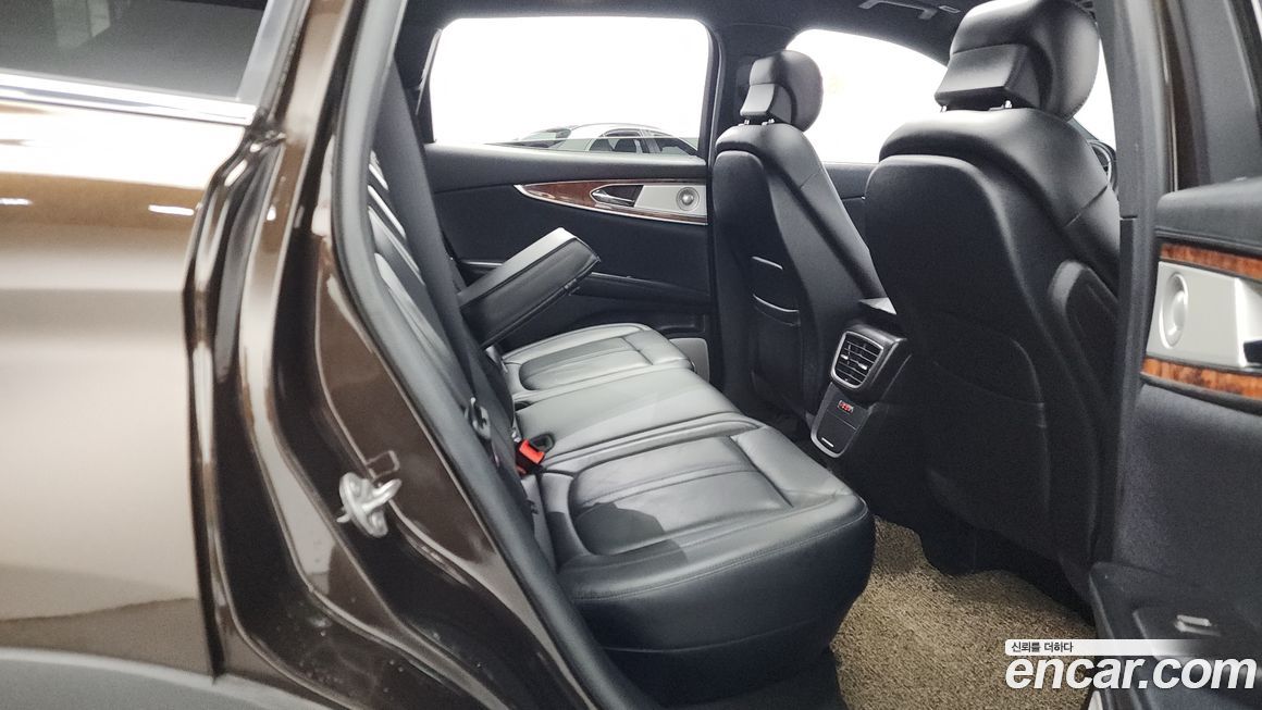 Lincoln Nautilus 2019