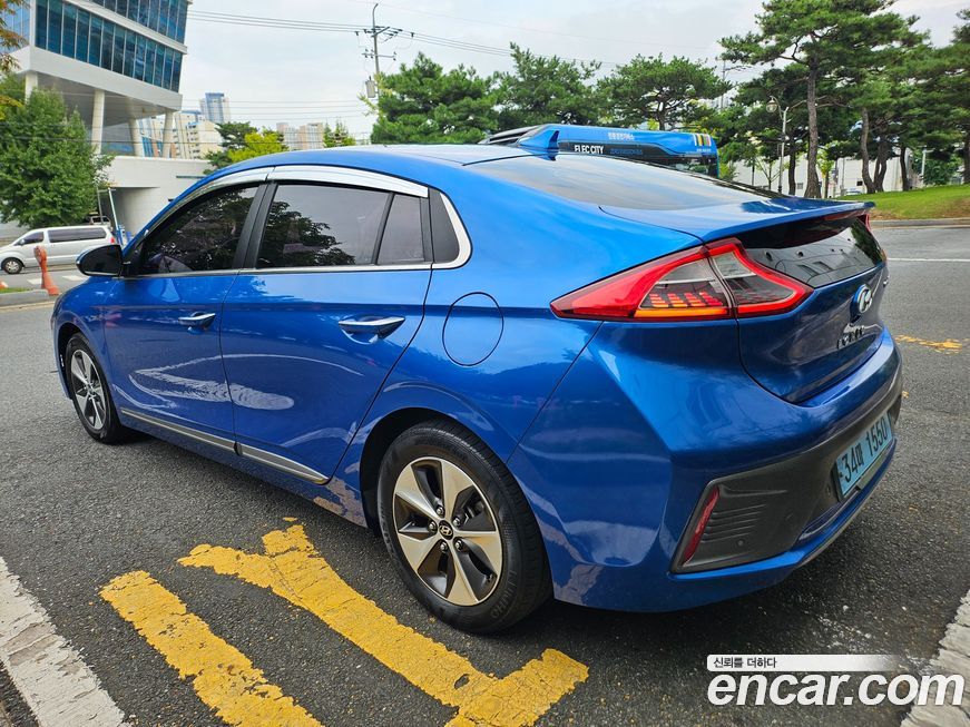 Hyundai Ioniq 2018