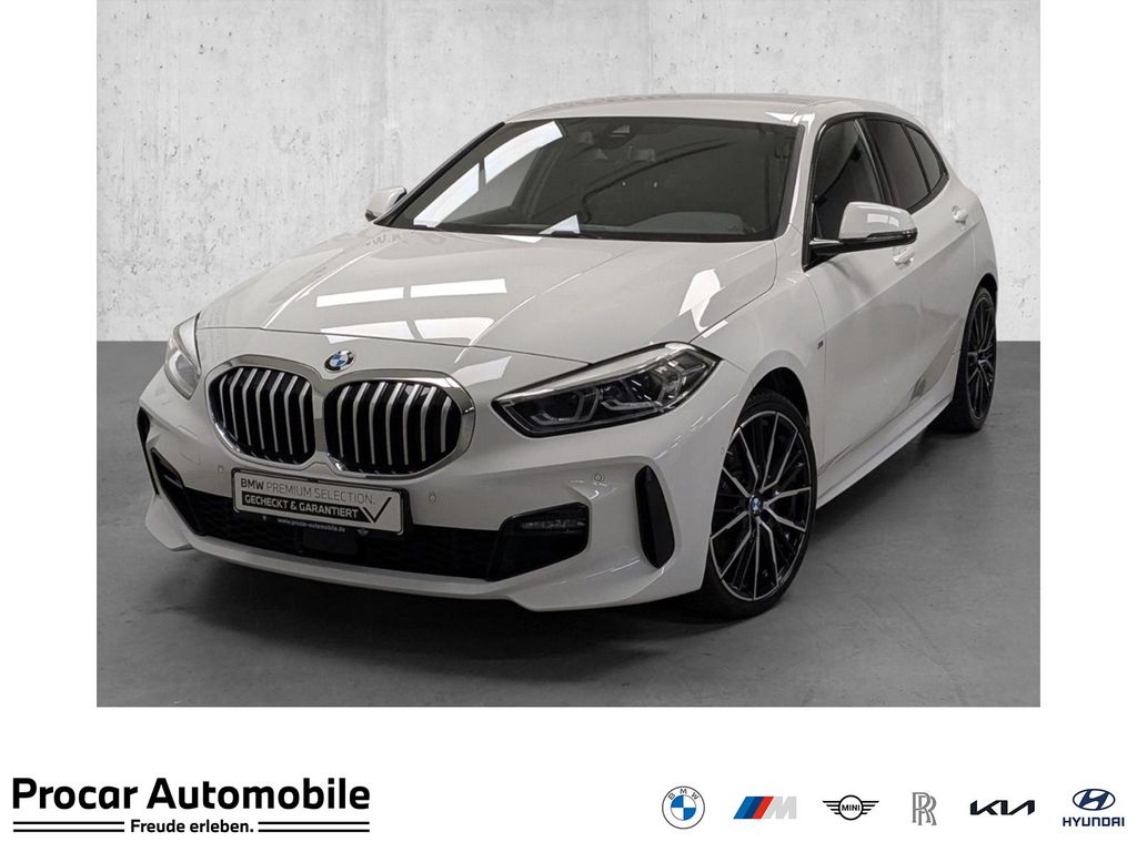 BMW 120 2022