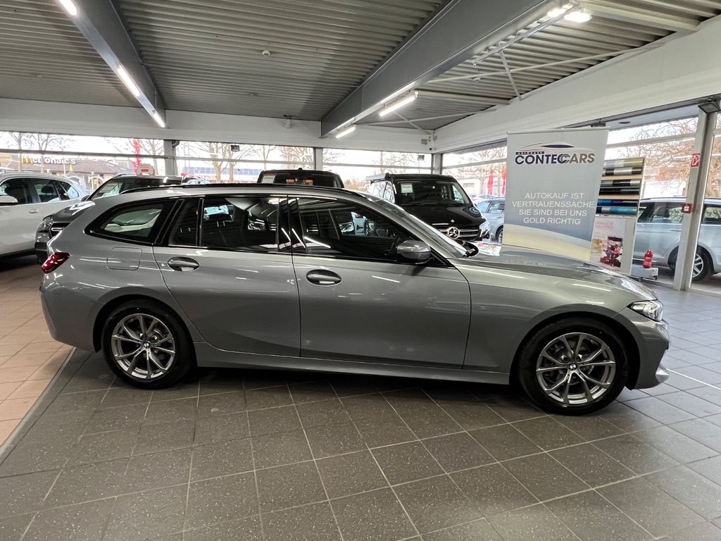 BMW 318 2022