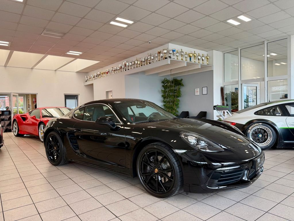 Porsche Cayman 2021