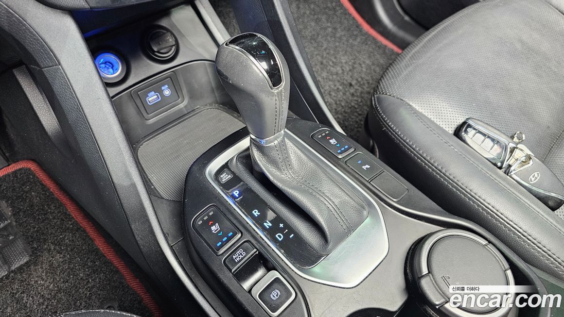 Hyundai Santafe 2016